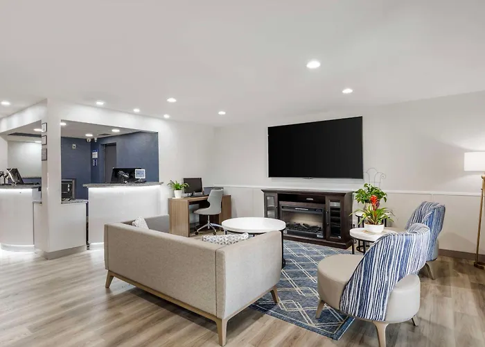Super 8 by Wyndham Wichita Falls